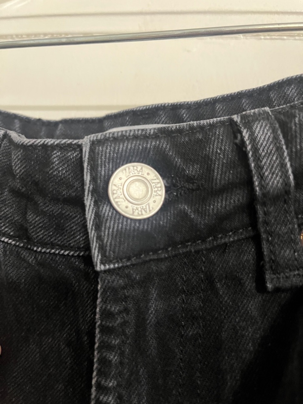 NWT | ZARA Black High-Rise Ankle Straight Jeans - Picture 3 of 6